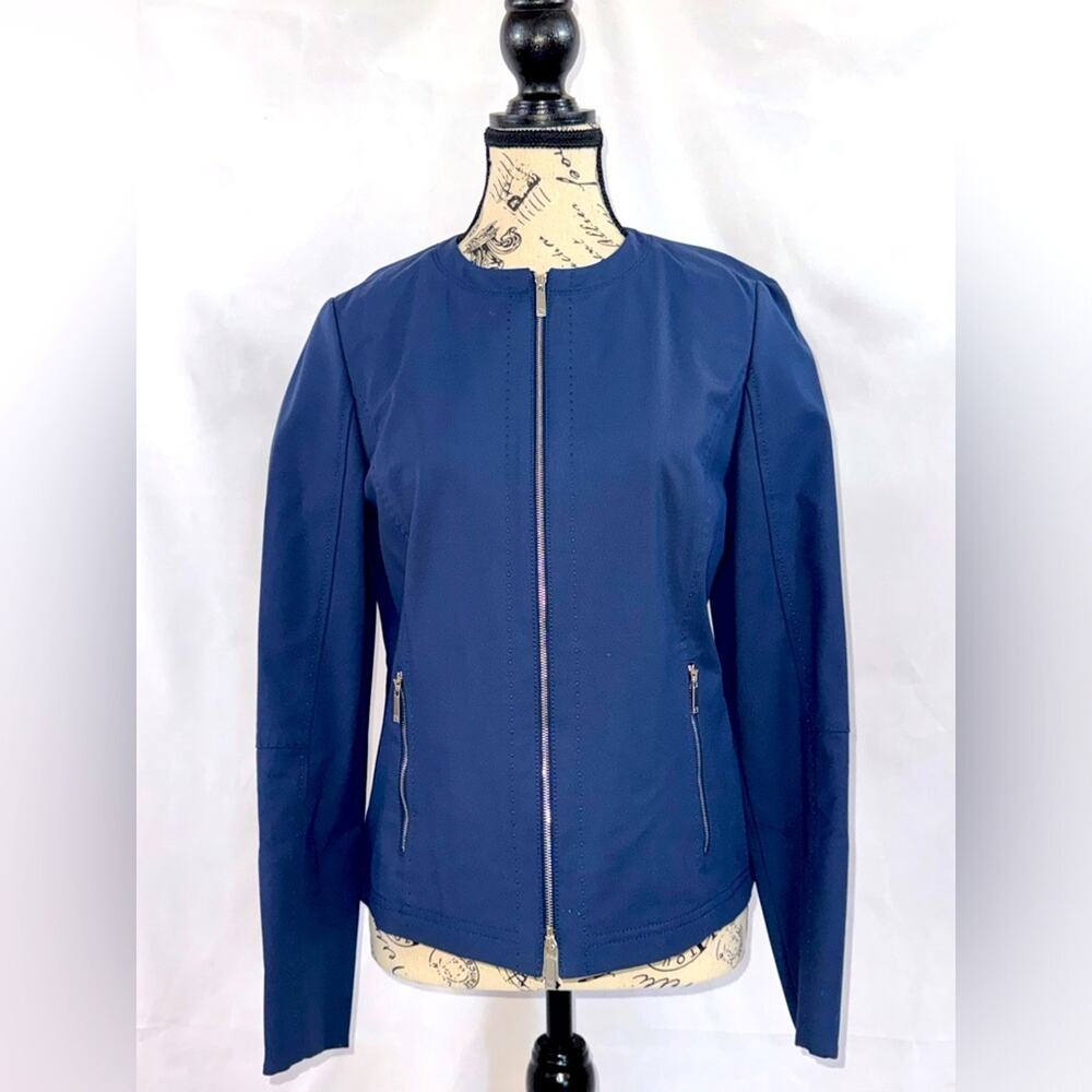 NWT: Lafayette 148 Beautiful Wedge-wood like Dungaree Blue Blazer